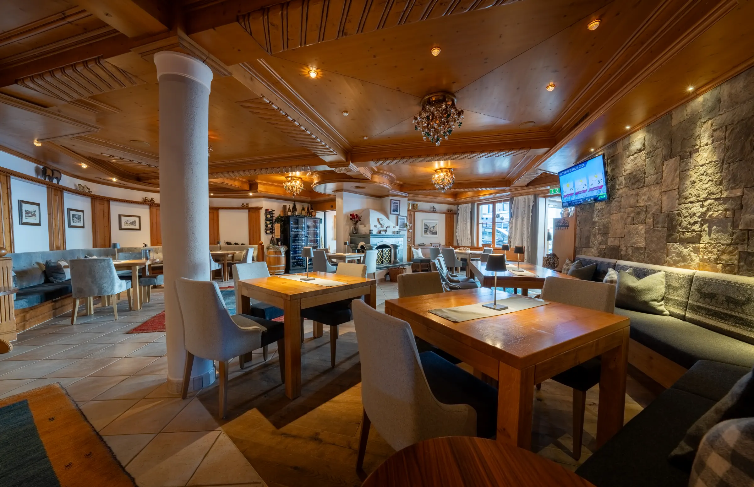 Restaurant dining room at Castello – Hotel Castel Ischgl